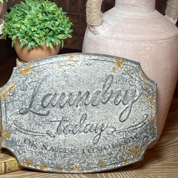 NEW! Shabby Chic Farmhouse Vintage Inspired Laundry Today Or Naked Tomorrow Sign - Picture 1 of 6